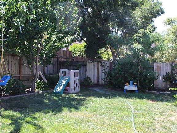 5th image of 1166 Blue Heron Dr