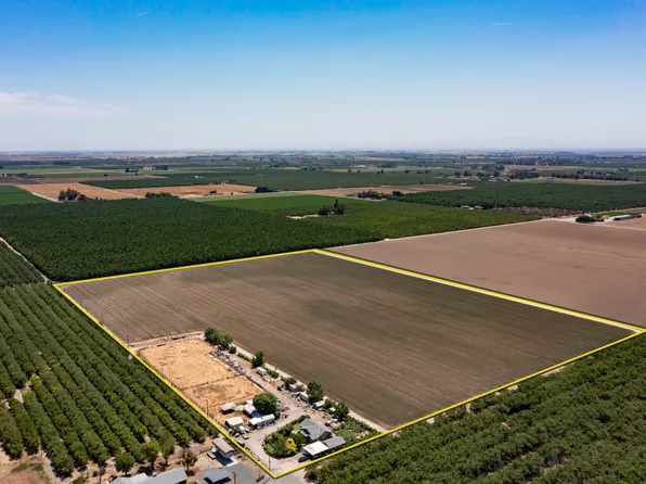 14515 Houston Avenue, Hanford, CA 93230