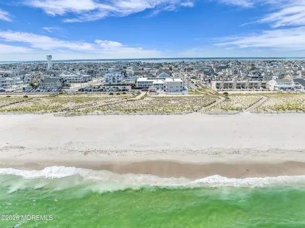 19 Diane Ln, Seaside Heights, NJ 08751