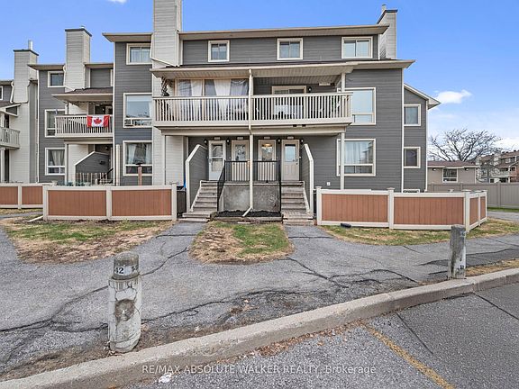 3rd image of 782 Saint Andre Dr #38B