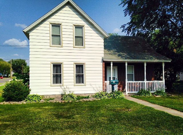 1st image of 56 11th Ave N