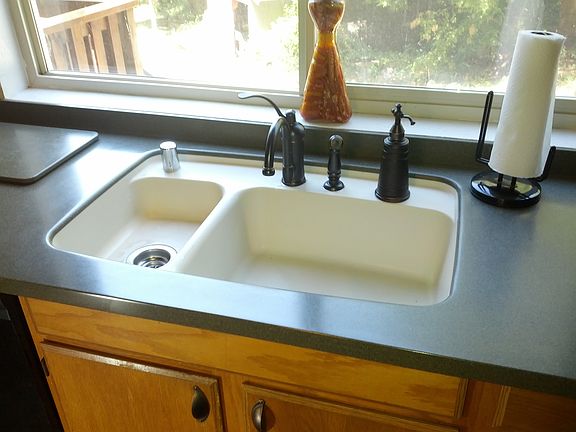 Kitchen- Corian counters