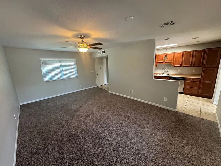 10819 W Connecticut Ave — Photo 6