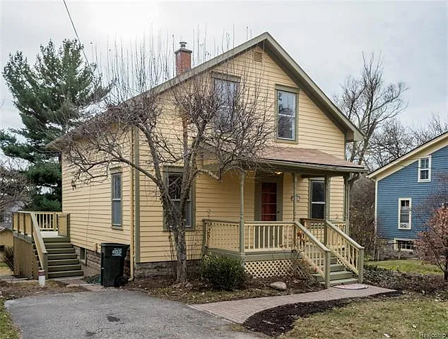 986 E Tienken Rd photo 1