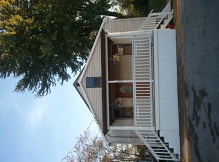 402 E 11th Ave, Ranson, WV 25438