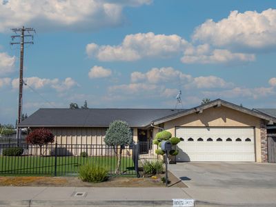 1015 Atkins Street, Porterville, CA, 93257