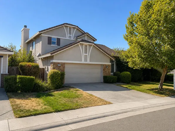 9630 McKenna Dr, Elk Grove, CA 95757