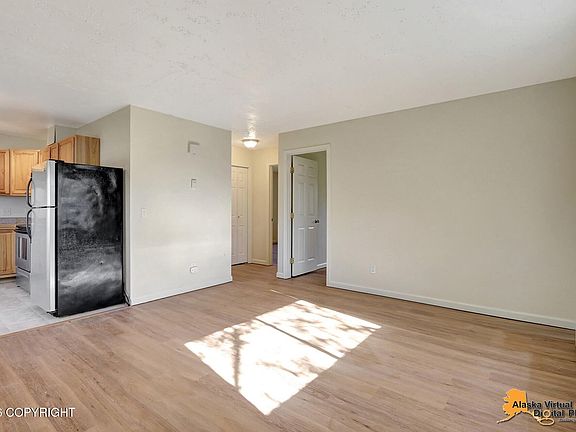 3rd image of 1201 Boston St