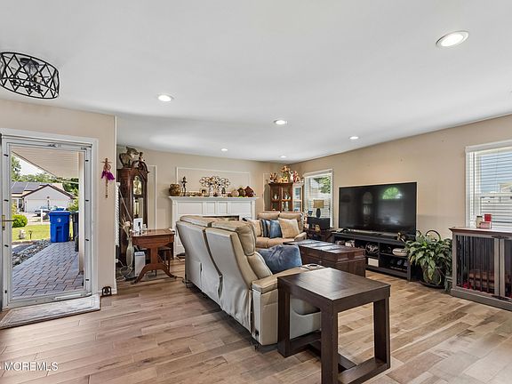 5th image of 1012 Eastwind Avenue