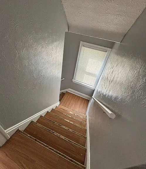 1506 Larchmont Rd — Photo 31