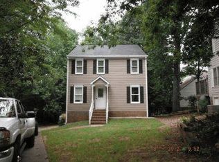 1395 Oakengate Dr, Stone Mountain, GA