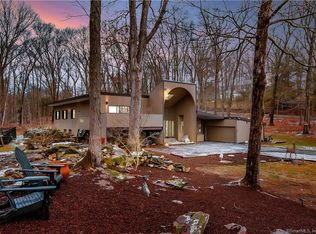 43 High Noon Rd, Weston, CT 06883