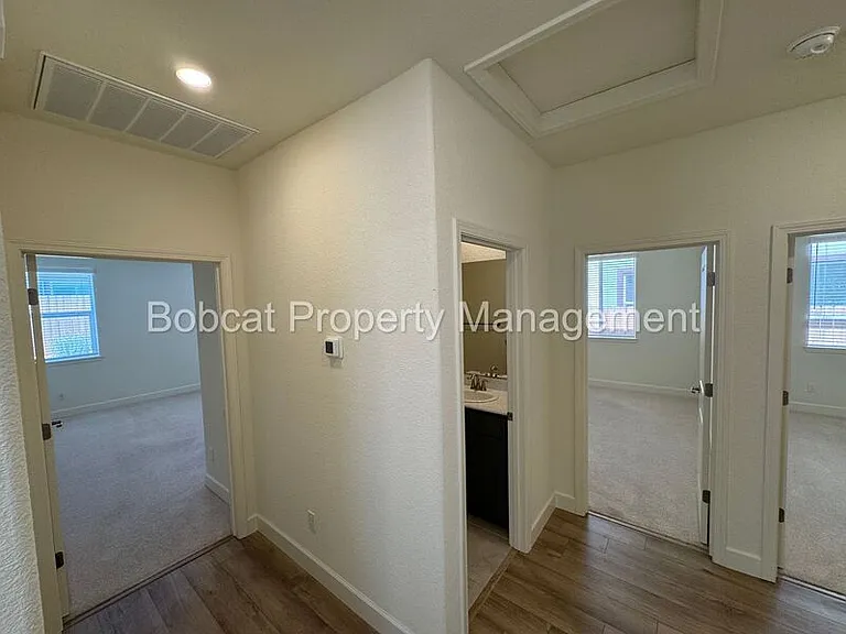 1064 Copper Hill Ave — Photo 13
