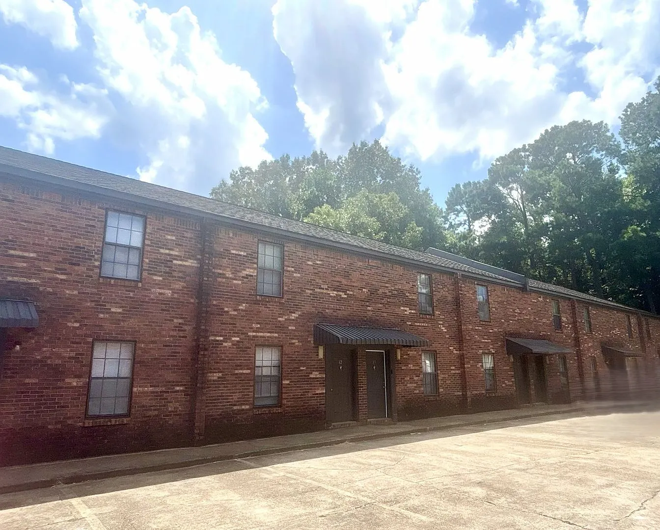 Blake Court Apartments - ANS — Photo 1