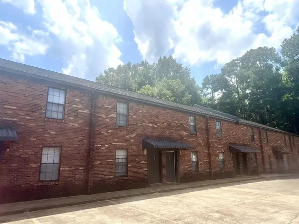 Blake Court Apartments - ANS, 1220 Louisville St APT 14, Starkville, MS 39759