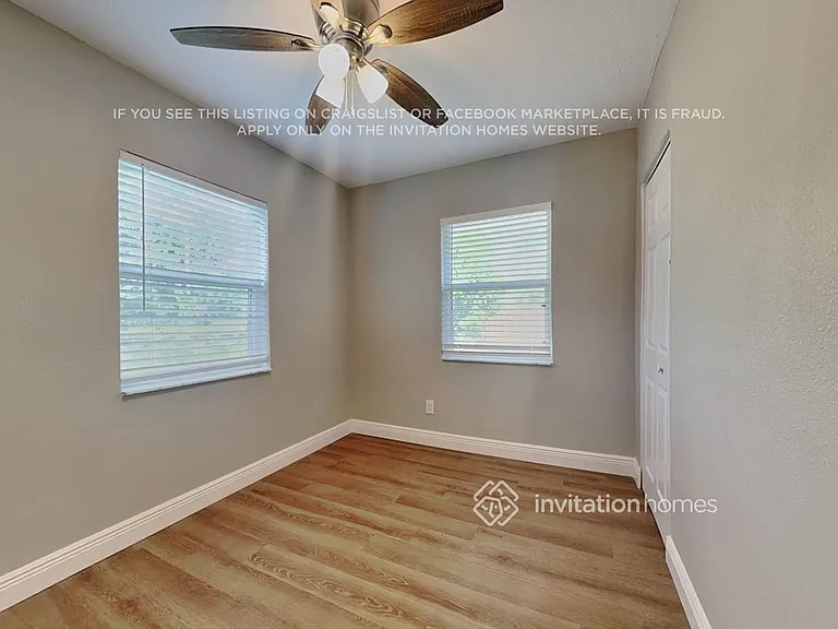 4359 Neptune Dr SE — Photo 9