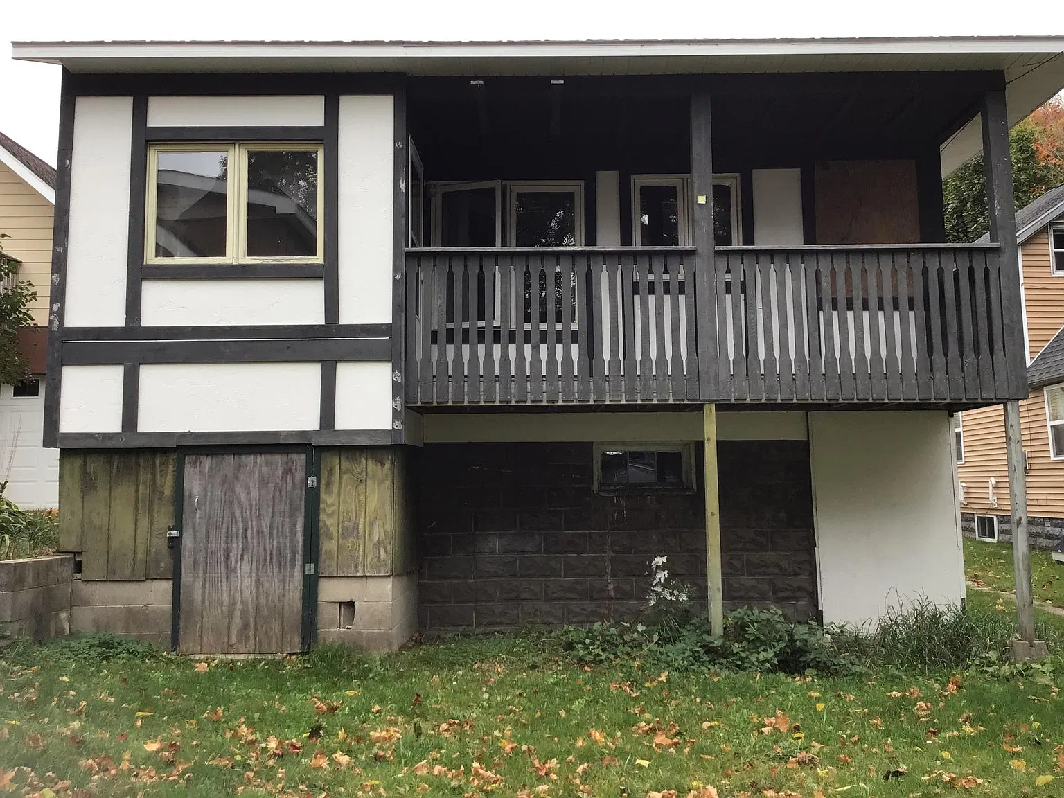 2 bed, 750 sqft, $1,400 — Photo 2