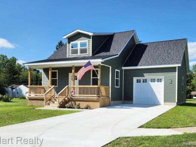 2820 Angle St, Marlette, MI, 48453