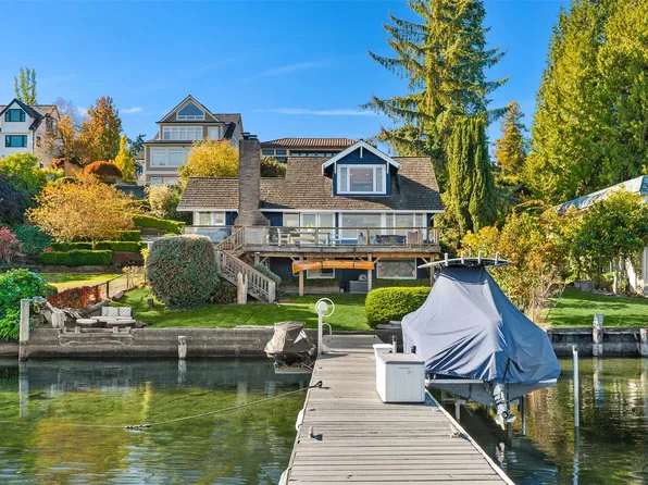 8428 Island Drive S, Seattle, WA 98118