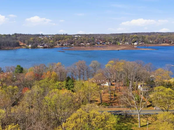 18330 Possum Point Rd, Dumfries, VA 22026