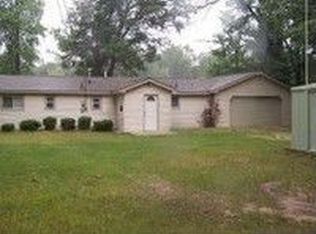 7418 Riverside Dr, Saint Helen, MI 48656