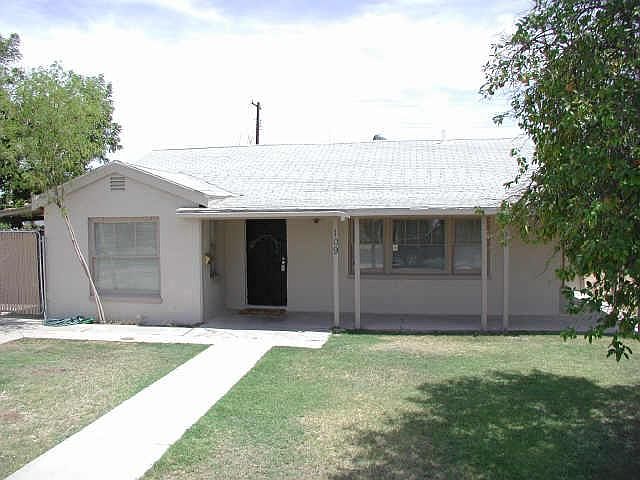 2nd image of 109 S Olive Street