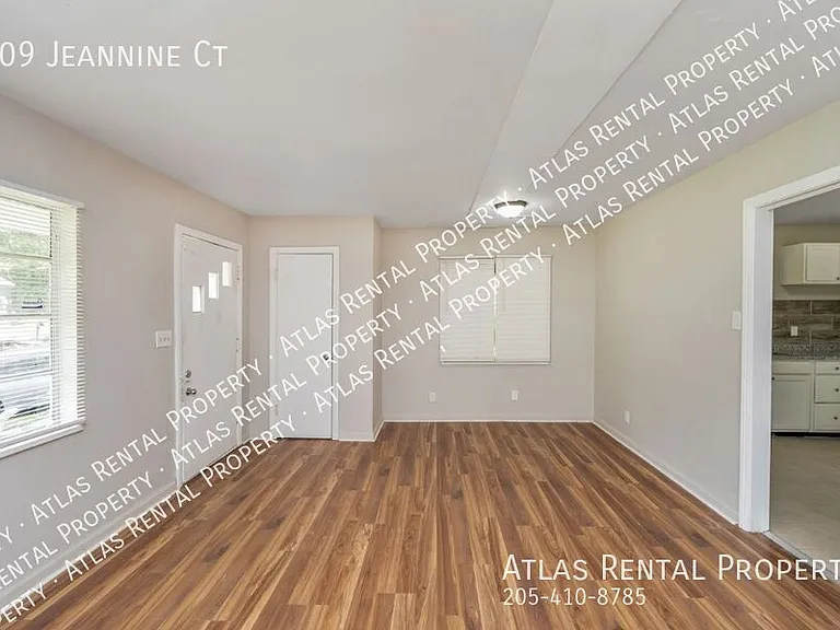 709 Jeannine Ct — Photo 8