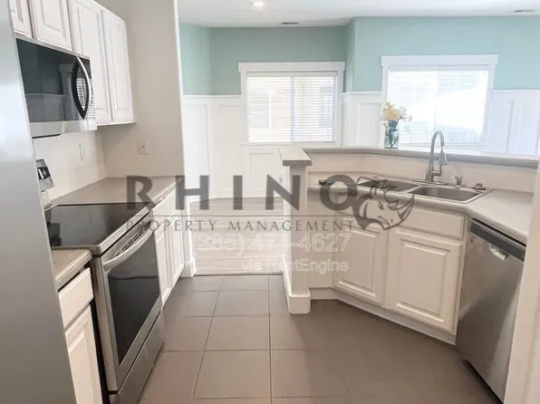 4917 W Stormy Meadow Dr, Riverton, UT 84096