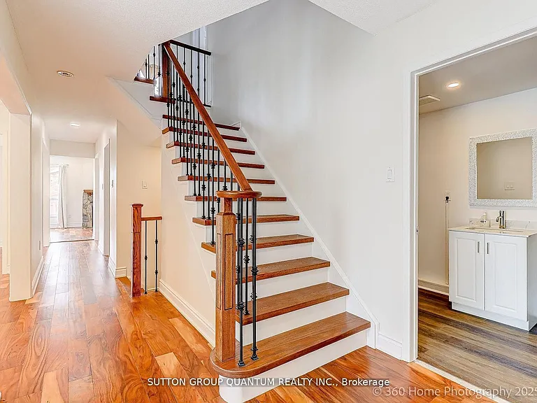 3246 Fanleaf Dr — Photo 3
