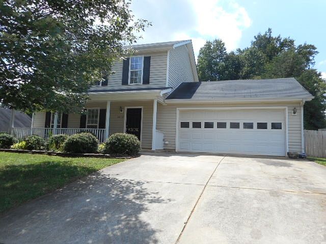 1st image of 2412 Glen Laurel Dr