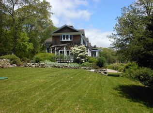 137 Cove Point Rd E, Charlestown, RI 02813