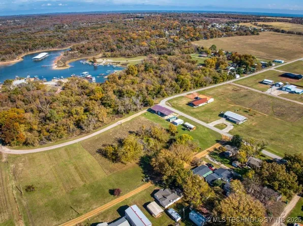 4 Belle Dr, Kingston, OK 73439