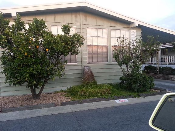 2nd image of 200 N El Camino Real Space 206