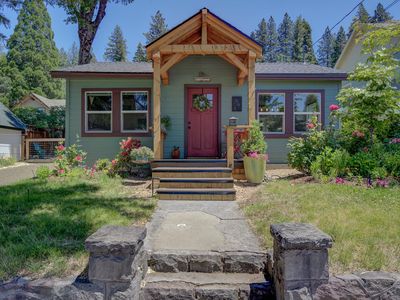 102 S A St, Mount Shasta, CA, 96067