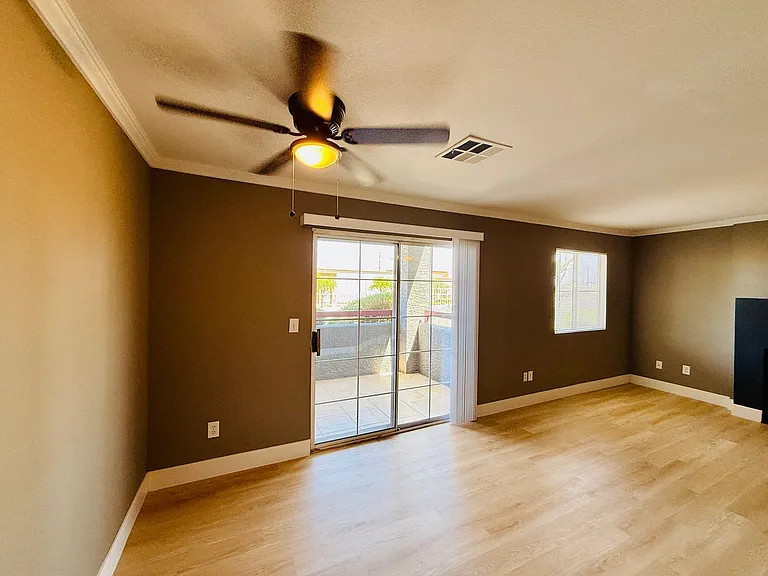 8600 W Charleston Blvd #1034 — Photo 12