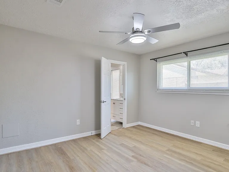 509 Belmont Dr — Photo 30