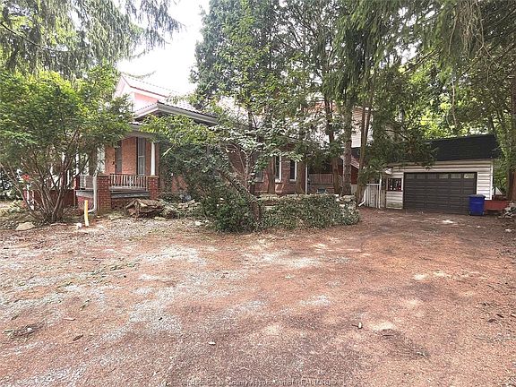 3rd image of 62 Lacroix St