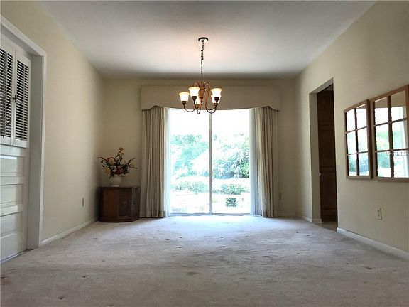 5th image of 503 E Hilda Dr