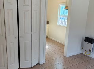 2615 N Santa Fe Ave APT 4, Compton, CA 90222