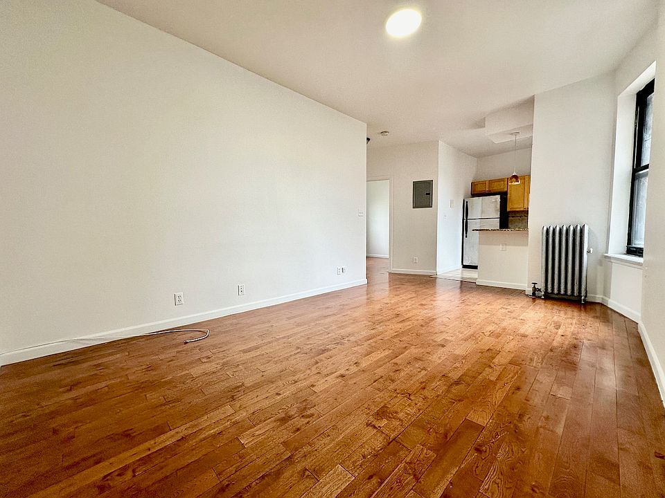 1st image of 40 W 127th St APT 3