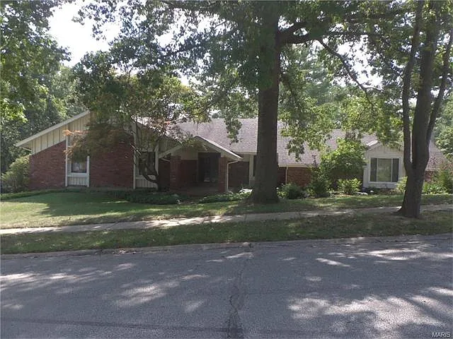 15108 Isleview Dr photo 1