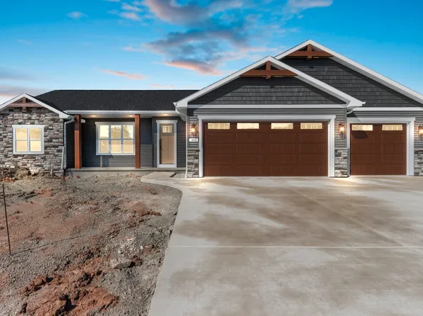 350 Willie Mays Cir, De Pere, WI 54115