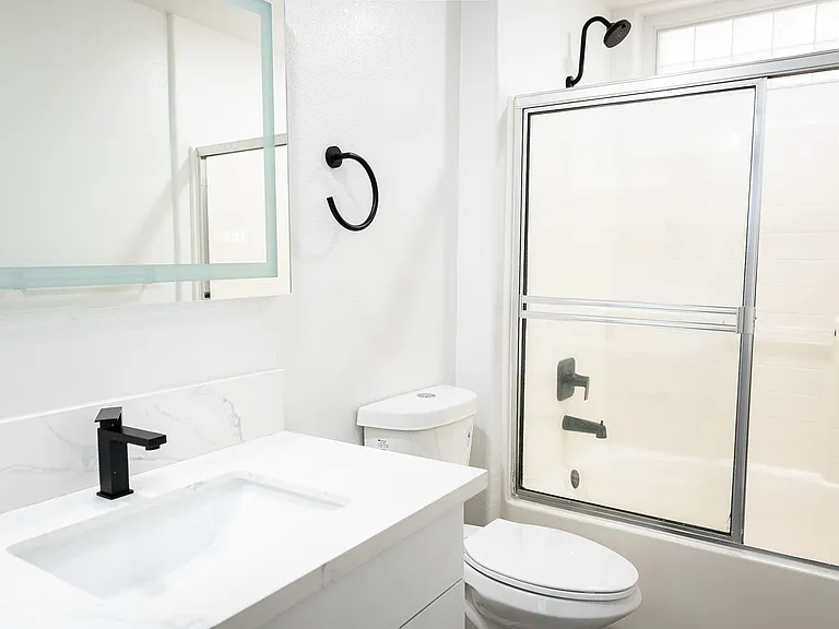 2820 Sawtelle Blvd — Photo 81