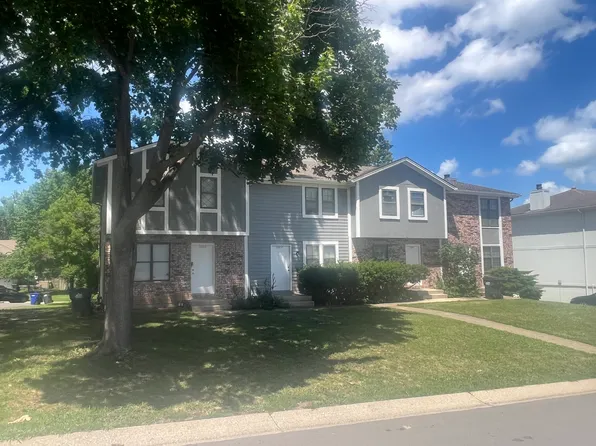 1004 NE 2nd St, Blue Springs, MO 64014