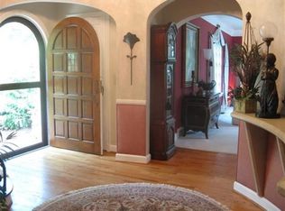 320 Hamilton Dr, Terre Haute, IN 47803