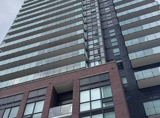 4130 Parkside Village Dr #3609, Mississauga, ON L5B 0L7