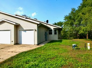 245 Oak Grove Dr, Necedah, WI 54646