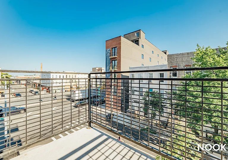 215 Freeman St #4B — Photo 11