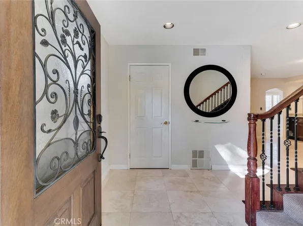 22781 Macfarlane Dr, Woodland Hills, CA 91364