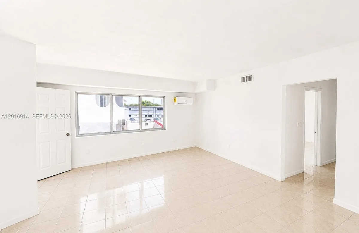 Building Photo - 7271 Gary Ave #25